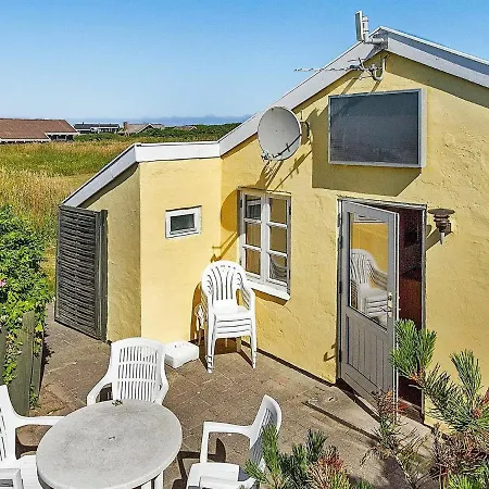 4 Person Holiday Home In Lokken 펜션 *